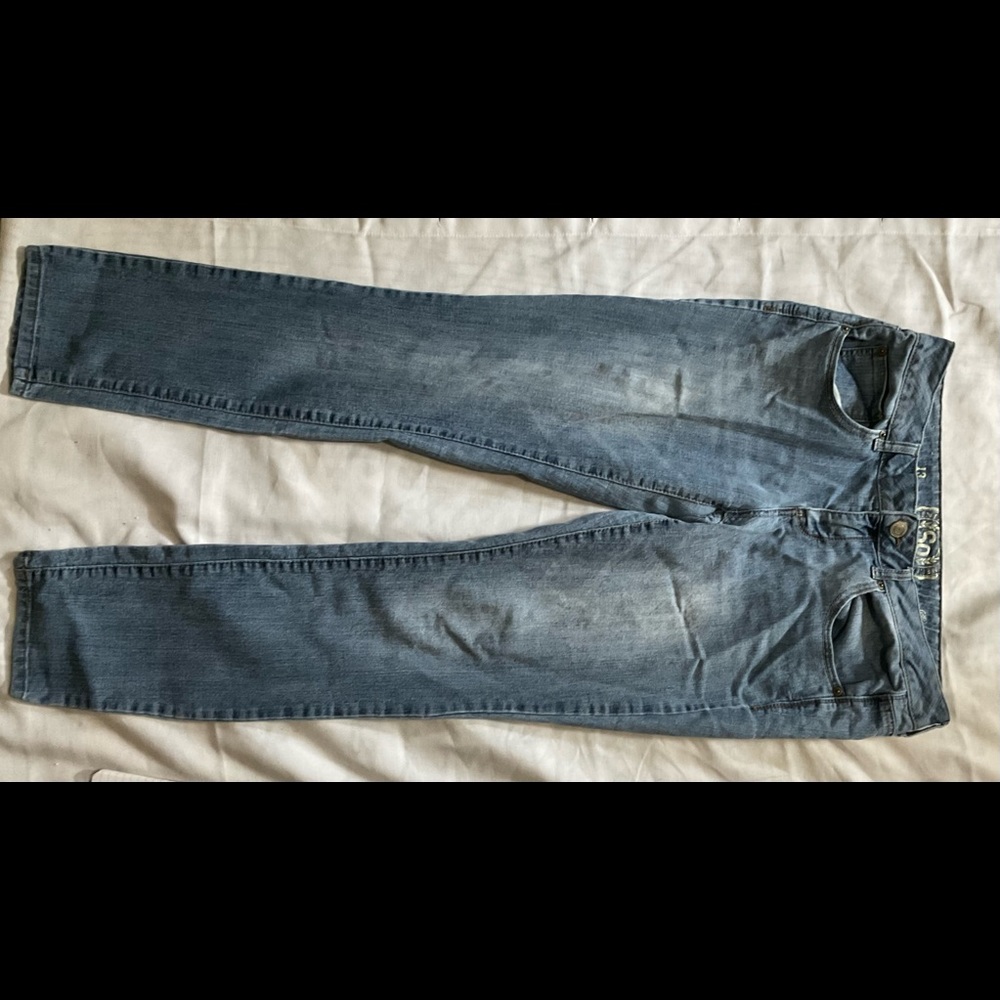 So Jeans